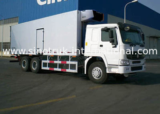 SINOTRUK 25 Tons Refrigerated Food Truck LHD 6X4 , Refrigerator Box Truck