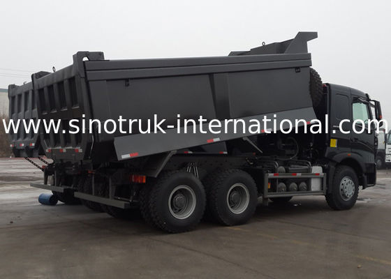 Sinotruk Howo Dump Truck 20CBM 371HP 6X4 LHD 30 - 40 Tons Heavy Dump Truck