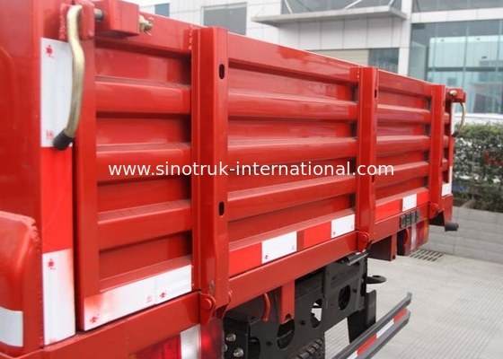 SINOTRUK HOWO 8 Tons Light Duty Trucks LHD 4X2 116HP ZZ1087D3614C180