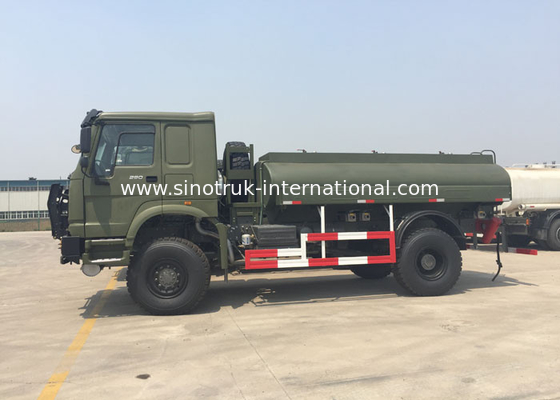 Gasoline Transporting Oil Tank Truck / Petroleum Tanker Trucks 4X4 LHD SGS Approved
