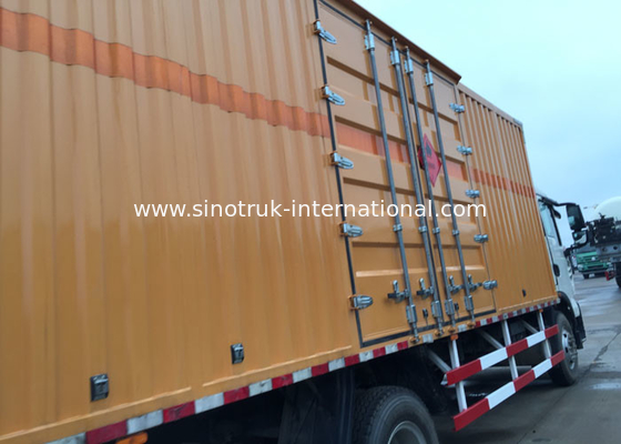 High Security Van Cargo Truck SINOTRUK HOWO 4X2 LHD Euro 2 Lorry Vehicle