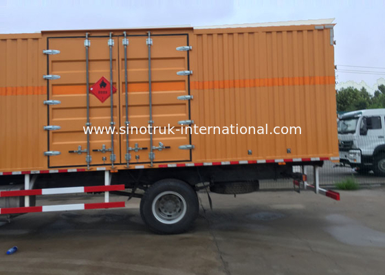 High Security Van Cargo Truck SINOTRUK HOWO 4X2 LHD Euro 2 Lorry Vehicle