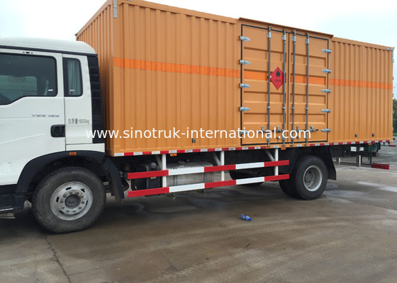 High Security Van Cargo Truck SINOTRUK HOWO 4X2 LHD Euro 2 Lorry Vehicle