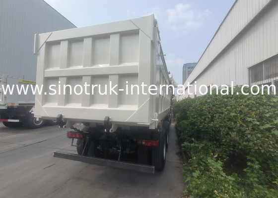 সিনোট্রুক ট্যাপার ডাম্প ট্রাক ব্র্যান্ড নিউ 6 × 4 Nx 20CBM স্বয়ংক্রিয় টারপোলিন সহ সাদা