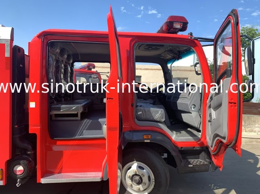 2CBM 4X2 116HP ফায়ার ফাইটিং ট্রাক কৃষি ফায়ার ইঞ্জিন ল্যান্ডস্কেপিং জন্য ট্রাক