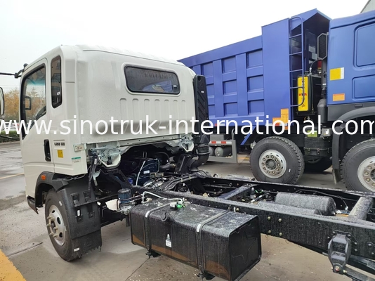 ZZ1047D3414C145 HOWO 4 * 2 হালকা দায়িত্ব ট্রাক 116HP চ্যাসি