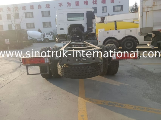 সিনোট্রাক হাও কার্গো ট্রাক চ্যাসি 16-20 টন 4X2 এলএইচডি 300HP