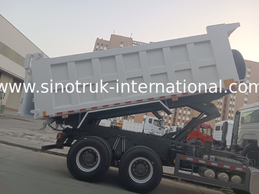 SINOTRUK HOWO 400 এইচপি ট্যাপার ডাম্প ট্রাক নির্মাণের জন্য N7 সামরিক বাম্পার সতর্কতা আলো