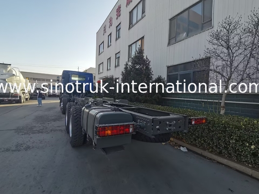 SINOTRUK HOWO 6×4 10 চাকার তেল ট্যাঙ্ক ট্রাক 400HP তেল ট্যাঙ্ক চ্যাসি