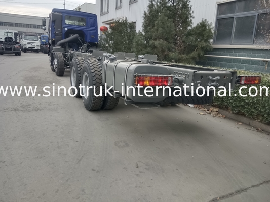 সিনোট্রুক হাও তেল ট্যাঙ্ক ট্রাক চ্যাসি 400HP 8X4 LHD 50 টন 40CBM