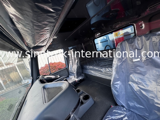 SINOTRUK HOWO ট্রাক চ্যাসি SINOTRUK ইঞ্জিন371HP 6 × 4 RHD সতর্কতা আলো সহ ডাম্প ট্রাক কার্গো ট্রাক ওয়াটার ট্রাক ব্যবহৃত