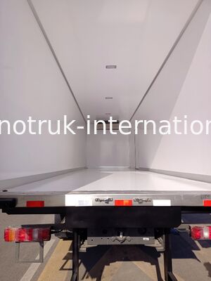 Refrigerated truck equipped with Thermo King refrigeration 