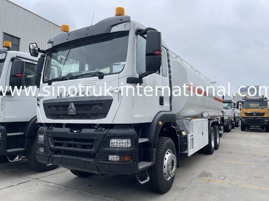 SINOTRUK TX Model 6X4 25CBM Oil Tank Truck 10Wheels 336Hp White Two Warning Lights