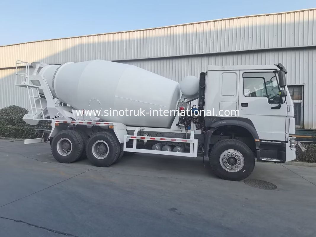 সিনোট্রুক হাও বেকনট মিশ্রণকারী ট্রাক 380HP 6-10CBM 6 X 4 ইউরো 2 মিশ্রণ কারখানা RHD