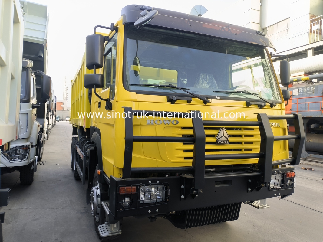 সিনোট্রুক হাও ট্যাপার ডাম্প ট্রাক 6 × 4 Lhd 10 চাকা 20CBM কার্গো বক্স মাইনিং টায়ার