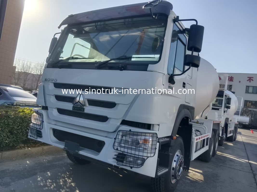 উচ্চ ঘোড়সওয়ার 400HP HOWO মিশ্রণ ট্রাক 6-12CBM LHD 6 × 4 10 চাকা