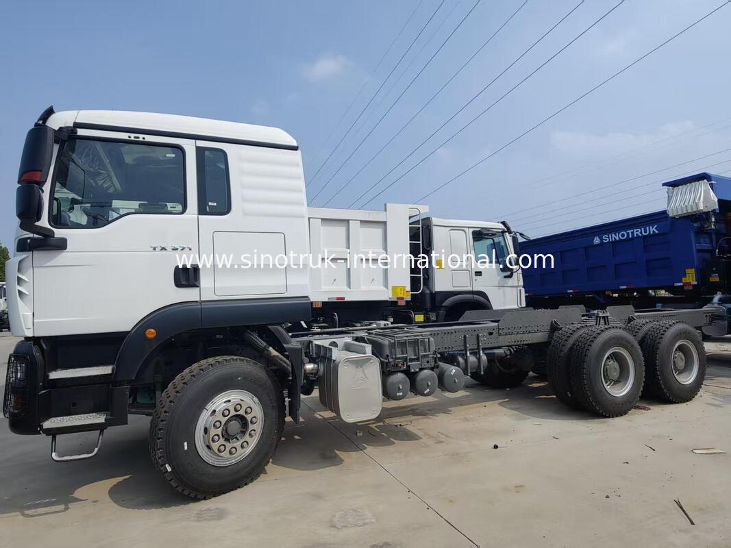SINOTRUK TX ডাম্প ট্রাক চ্যাসিস ৩৭1HP ইঞ্জিন সহ, ৩০-৪০ টন লোড ক্ষমতা এবং LHD / RHD ঐচ্ছিক
