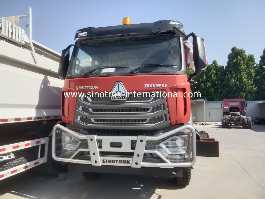 Sinotruk NX Tipper Dump Truck with 371HP Engine, 40-50T Capacity and 8×4 Drive for Heavy-Duty Transport Red