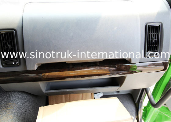 Sinotruk Howo Dump Truck 20CBM 371HP 6X4 LHD 30 - 40 Tons Heavy Dump Truck